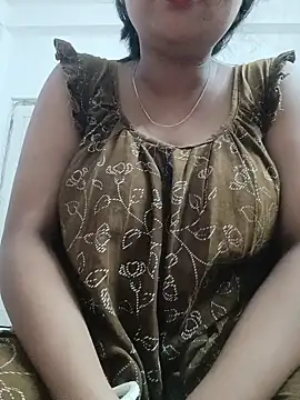 Snapshot of Priya_2222 chatting on July 15, 2026, 7:08 pm Priya 2222 online show from July 15, 2026, 7:08 pm