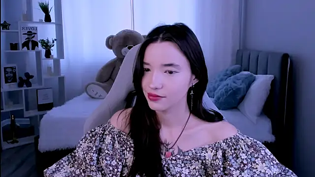 as1an girlfriend online show from May 19, 2026, 3:35 am