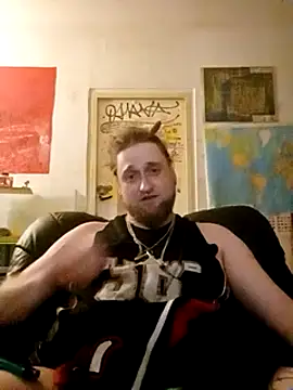 Snapshot of Ozomitro chatting on January 24, 2025, 9:47 pm Ozomitro online show from January 24, 2025, 9:47 pm