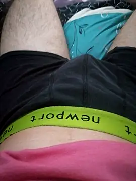 Snapshot of Lighto1 chatting on November 15, 2025, 4:32 am Lighto1 online show from November 15, 2025, 4:32 am