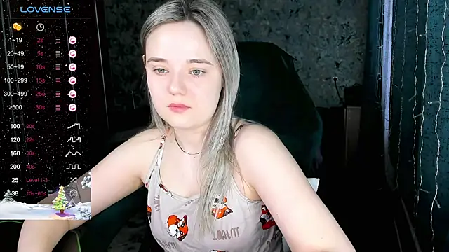 Your small bunny online show from January 22, 2025, 3:09 am