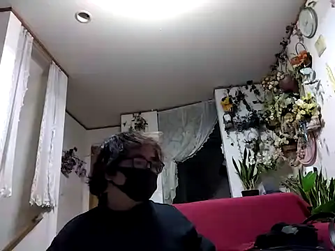 Snapshot of SAITO-YASUYUKI7 chatting on February 15, 2025, 12:11 pm SAITO-YASUYUKI7 online show from February 15, 2025, 12:11 pm