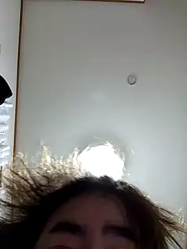 Snapshot of SAITO-YASUYUKI7 chatting on February 27, 2025, 5:26 pm SAITO-YASUYUKI7 online show from February 27, 2025, 5:26 pm