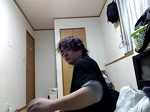 Snapshot of SAITO-YASUYUKI7 chatting on March 3, 2025, 12:27 pm SAITO-YASUYUKI7 online show from March 3, 2025, 12:27 pm