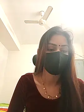 Snapshot of Tisha-01 chatting on November 13, 2025, 7:18 am Tisha-01 online show from November 13, 2025, 7:18 am