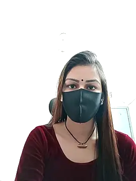 Snapshot of Tisha-01 chatting on November 28, 2025, 2:14 am Tisha-01 online show from November 28, 2025, 2:14 am