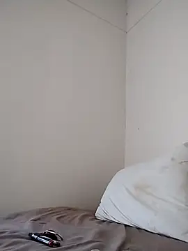 ivylee31 online show from November 13, 2025, 5:45 pm