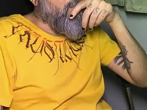 Snapshot of cabine103 chatting on September 26, 2025, 1:31 am cabine103 online show from September 26, 2025, 1:31 am