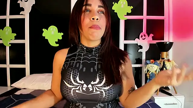 Snapshot of shaidyscott chatting on October 19, 2025, 3:07 am shaidyscott online show from October 19, 2025, 3:07 am