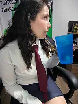 Alysson-- online show from May 20, 2026, 2:01 pm