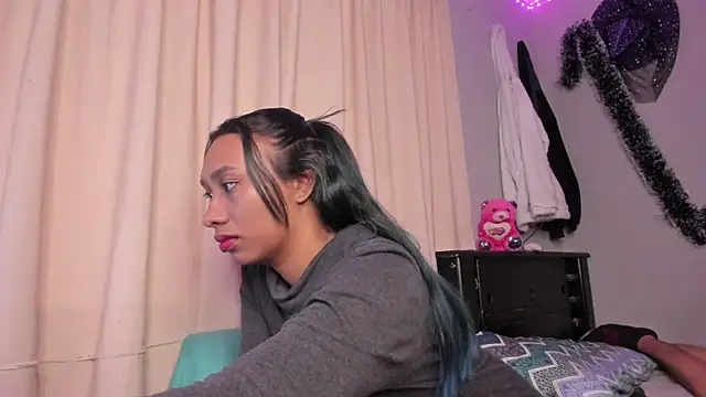 Brunettesexy0 online show from November 25, 2025, 3:23 pm