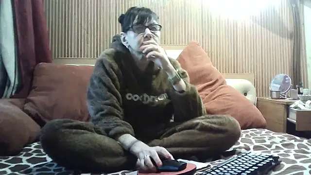 AlanaLaDream online show from March 2, 2026, 3:08 pm