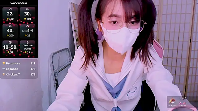 Snapshot of desiregirl69 chatting on February 26, 2025, 6:11 pm desiregirl69 online show from February 26, 2025, 6:11 pm