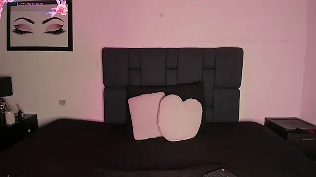 Khenta Michells online show from January 10, 2026, 10:28 am