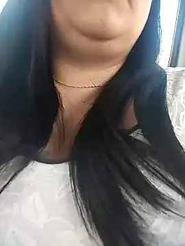 sara pineros online show from December 5, 2024, 6:00 pm