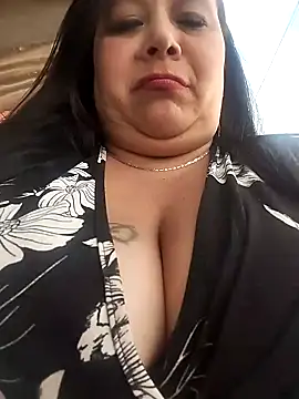 sara pineros online show from January 31, 2025, 9:59 pm