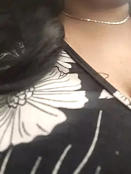 sara pineros online show from February 11, 2025, 6:22 pm