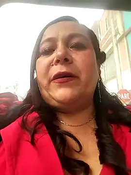 sara pineros online show from February 27, 2025, 8:53 pm