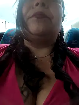 sara pineros online show from February 28, 2025, 3:37 pm