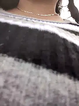 sara pineros online show from November 7, 2025, 7:47 pm