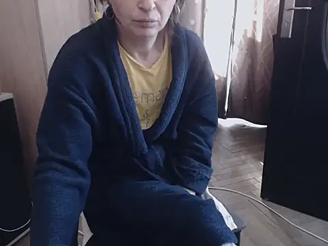 Snapshot of HornyClitX chatting on May 15, 2026, 5:47 am HornyClitX online show from May 15, 2026, 5:47 am