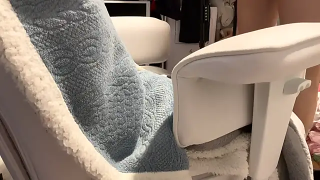 Snapshot of Im_IVE_LOVE chatting on November 6, 2025, 12:00 am Im IVE LOVE online show from November 6, 2025, 12:00 am