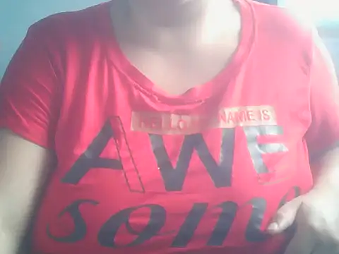 Snapshot of Sara_69hot chatting on December 13, 2025, 8:25 pm Sara 69hot online show from December 13, 2025, 8:25 pm