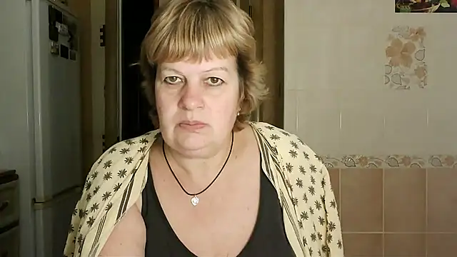 Ettie Tonia online show from February 9, 2025, 4:40 pm