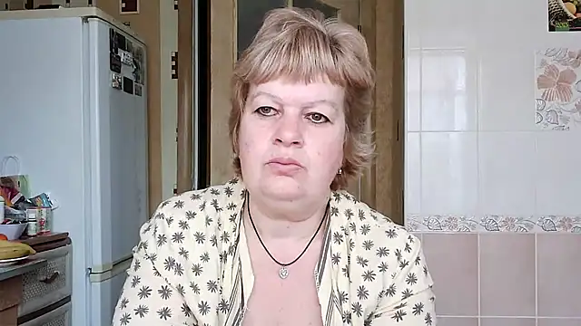 Ettie Tonia online show from March 8, 2025, 10:11 am