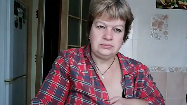 Ettie Tonia online show from December 22, 2025, 6:43 am