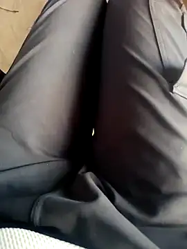 Snapshot of 1010SumiT chatting on February 25, 2025, 5:30 am 1010SumiT online show from February 25, 2025, 5:30 am