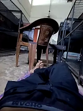 Snapshot of 1010SumiT chatting on November 2, 2025, 6:10 pm 1010SumiT online show from November 2, 2025, 6:10 pm