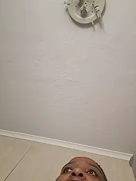 thicktash online show from November 1, 2025, 6:48 am