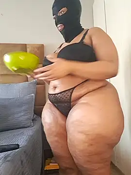 thicktash online show from November 5, 2025, 7:30 am