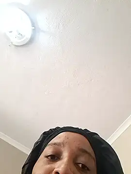 thicktash online show from May 9, 2026, 6:51 am