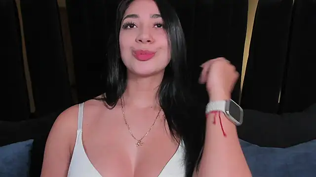 Snapshot of julieta_jewel chatting on February 12, 2026, 5:52 pm julieta jewel online show from February 12, 2026, 5:52 pm