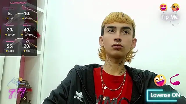 ttimy x boy online show from March 10, 2026, 7:52 pm