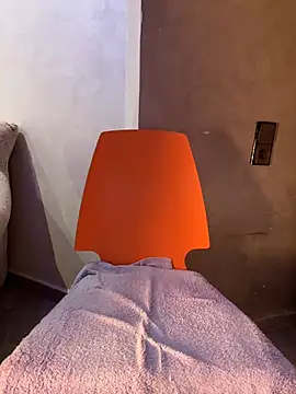 Snapshot of GLamouur chatting on December 24, 2024, 8:00 am GLamouur online show from December 24, 2024, 8:00 am