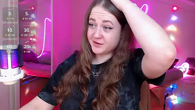 LizzyShine online show from January 26, 2025, 5:55 pm