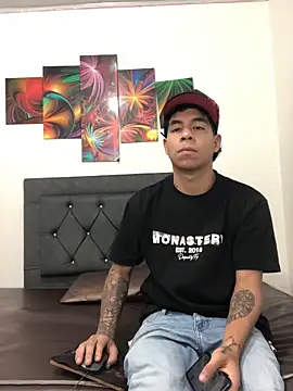 Snapshot of logannth chatting on April 2, 2026, 2:04 pm logannth online show from April 2, 2026, 2:04 pm