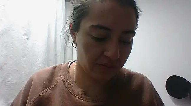 Snapshot of _karlie_kloss_ chatting on December 4, 2024, 1:47 am karlie kloss online show from December 4, 2024, 1:47 am