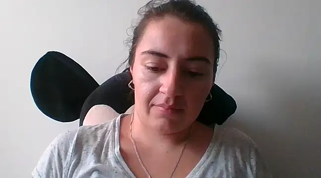 Snapshot of _karlie_kloss_ chatting on December 4, 2024, 9:02 pm karlie kloss online show from December 4, 2024, 9:02 pm