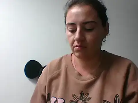 Snapshot of _karlie_kloss_ chatting on December 12, 2024, 12:16 am karlie kloss online show from December 12, 2024, 12:16 am