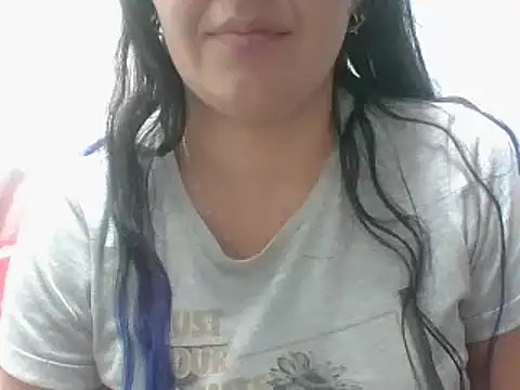 Snapshot of _karlie_kloss_ chatting on January 10, 2025, 11:50 pm karlie kloss online show from January 10, 2025, 11:50 pm