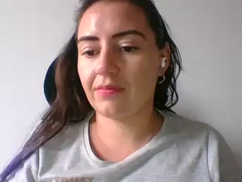 Snapshot of _karlie_kloss_ chatting on January 20, 2025, 10:04 pm karlie kloss online show from January 20, 2025, 10:04 pm