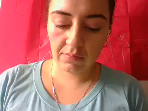 Snapshot of _karlie_kloss_ chatting on March 18, 2025, 8:15 pm karlie kloss online show from March 18, 2025, 8:15 pm