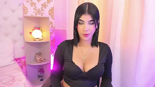 Snapshot of emaa_lambert chatting on November 14, 2025, 5:44 pm emaa lambert online show from November 14, 2025, 5:44 pm