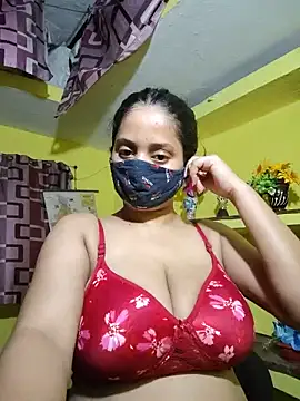 Snapshot of bigtitsqueen chatting on June 6, 2026, 8:02 pm bigtitsqueen online show from June 6, 2026, 8:02 pm