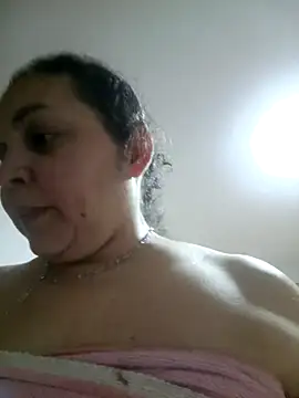 MirandaSoto online show from February 21, 2026, 3:02 pm