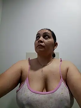 MirandaSoto online show from March 26, 2026, 4:07 am